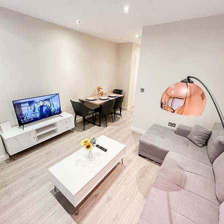 Chic 1-Bedroom Flat In Elephant & Castle, Near The Shard Лондон Экстерьер фото