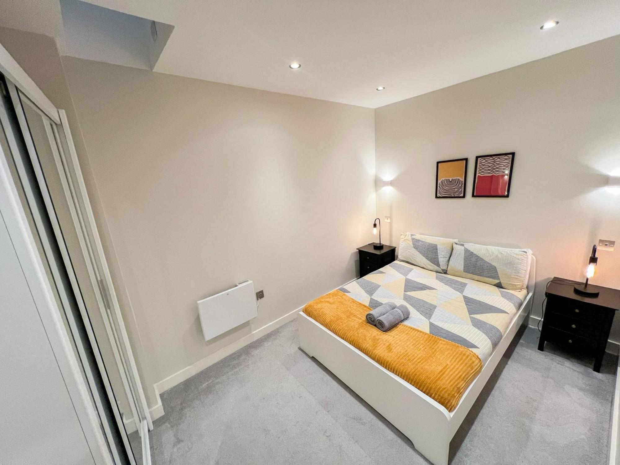 Chic 1-Bedroom Flat In Elephant & Castle, Near The Shard Лондон Экстерьер фото