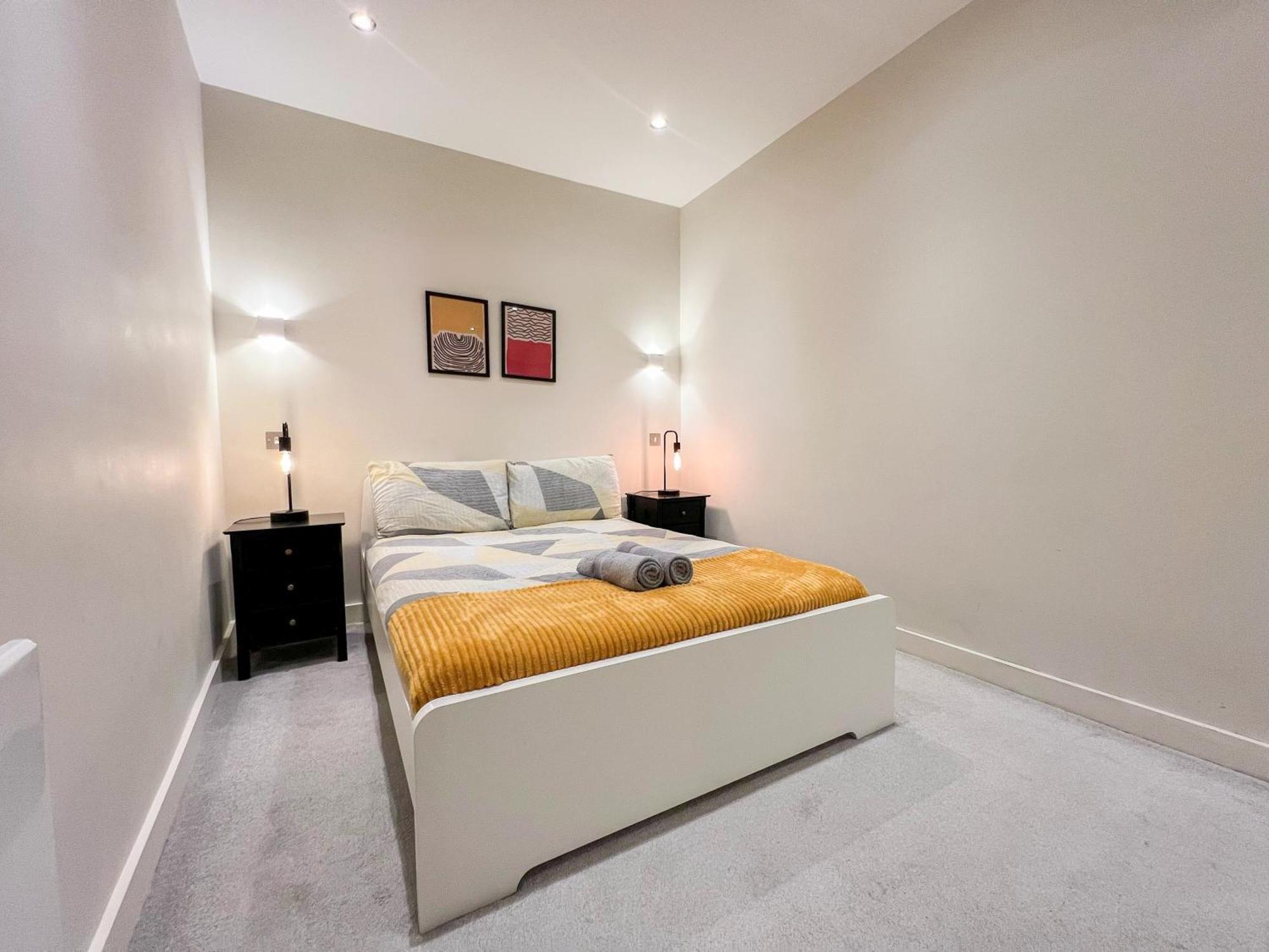Chic 1-Bedroom Flat In Elephant & Castle, Near The Shard Лондон Экстерьер фото