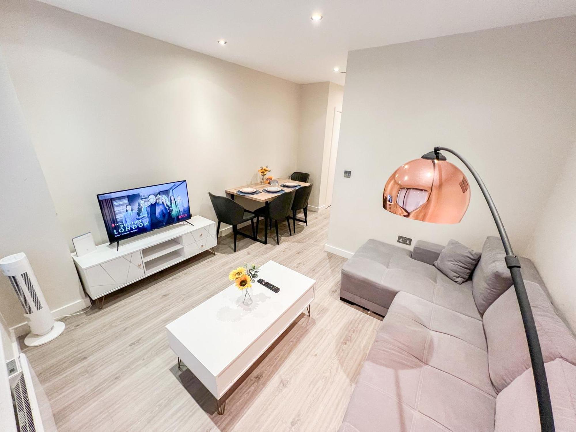 Chic 1-Bedroom Flat In Elephant & Castle, Near The Shard Лондон Экстерьер фото