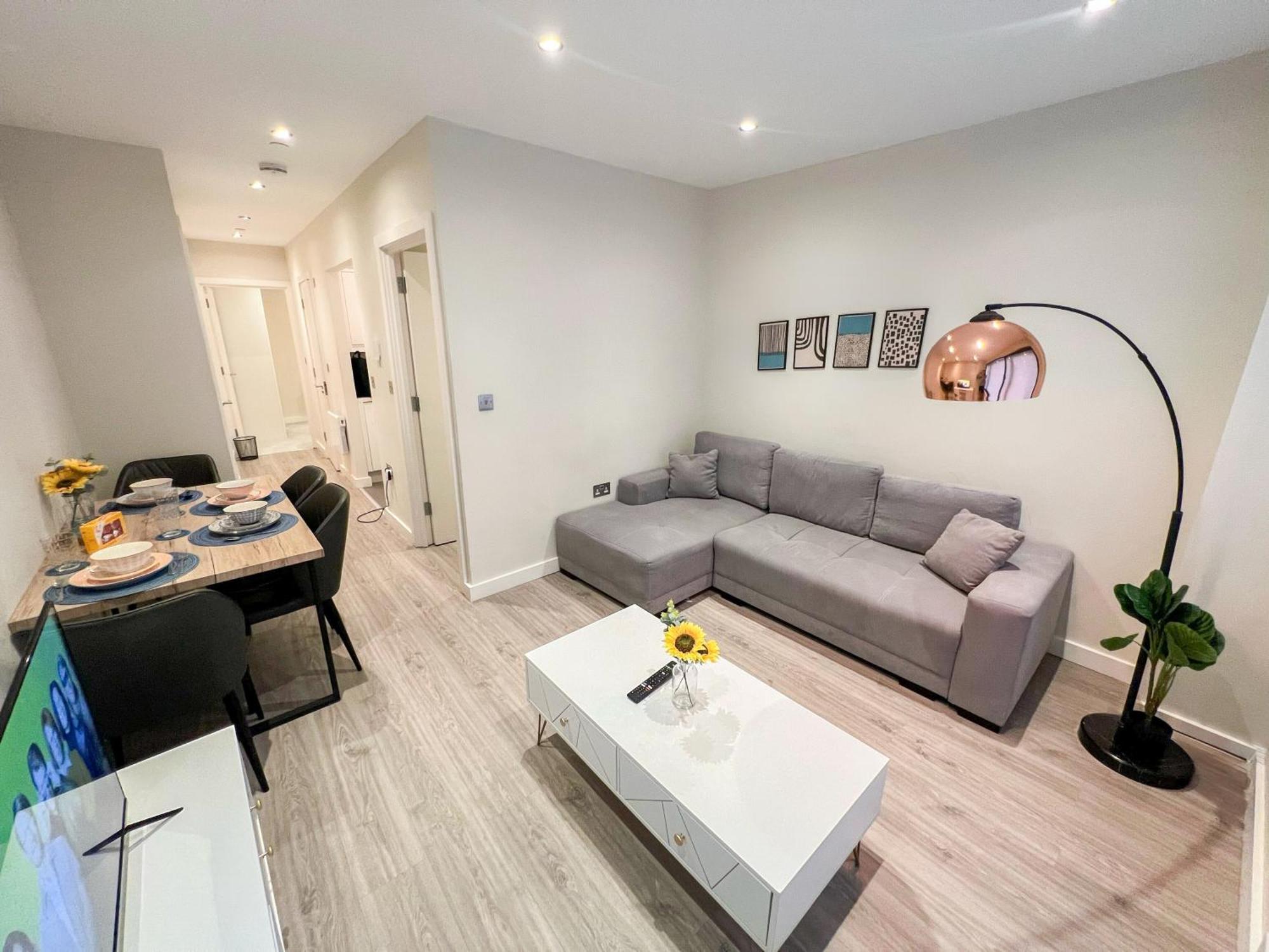 Chic 1-Bedroom Flat In Elephant & Castle, Near The Shard Лондон Экстерьер фото